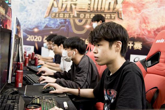 比分追平 比分追平