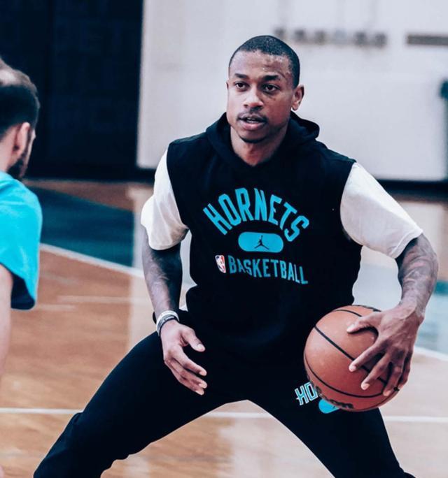 稳定的射门 稳定的射门